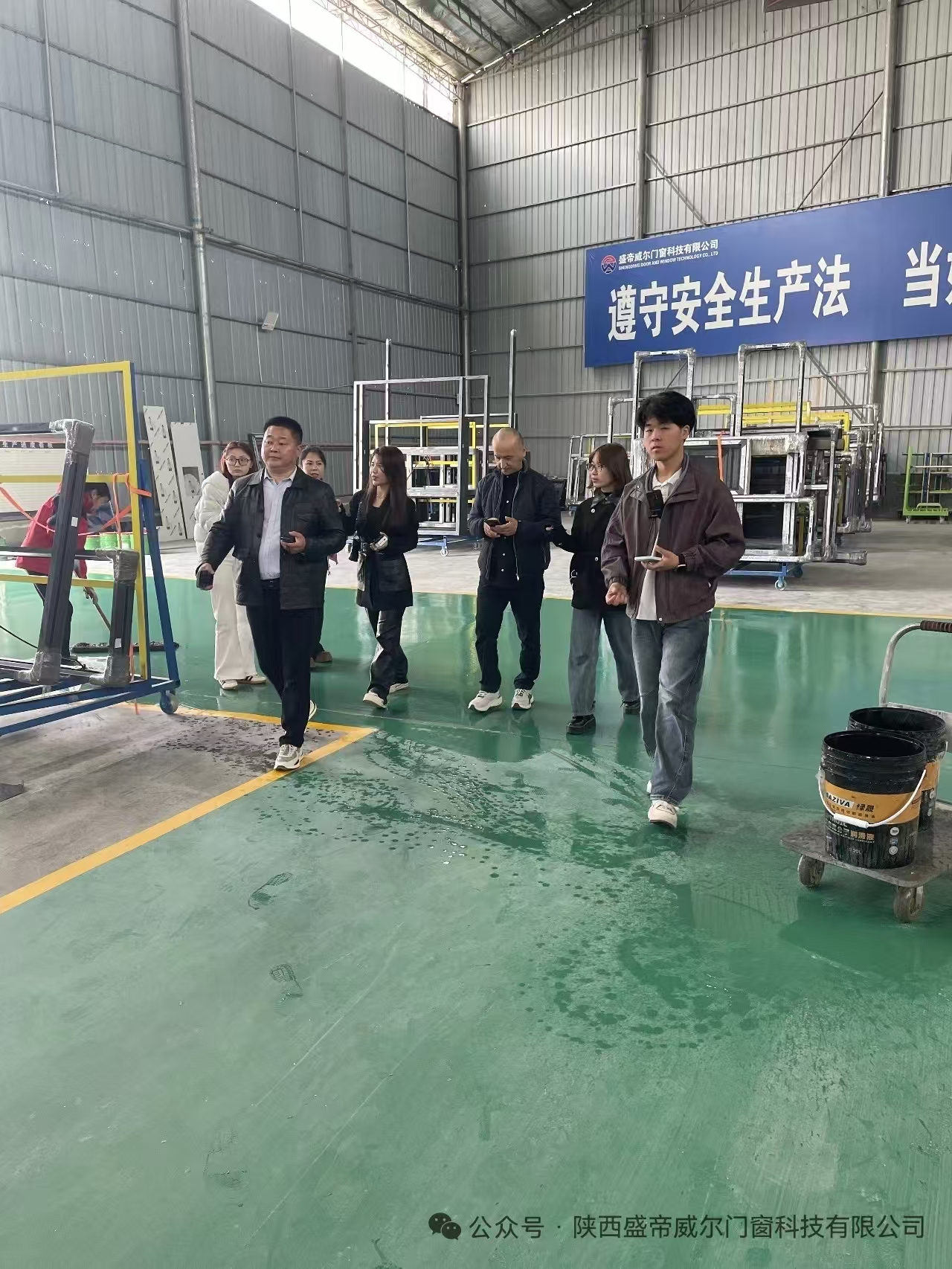 Узбекские бизнесмены посетили компанию Shengdiwei Windows and Doors, что способствовало дальнейшему расширению международной сети компании!