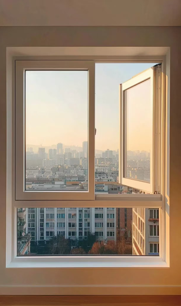 Профильные окна из ПВХ: идеальное сочетание энергосбережения, долговечности и доступной цены для российских климатов